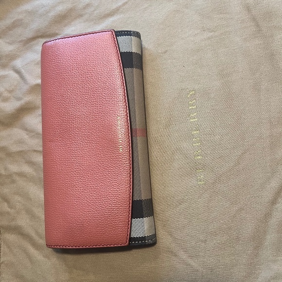 Burberry Wallet - Picture 1 of 7